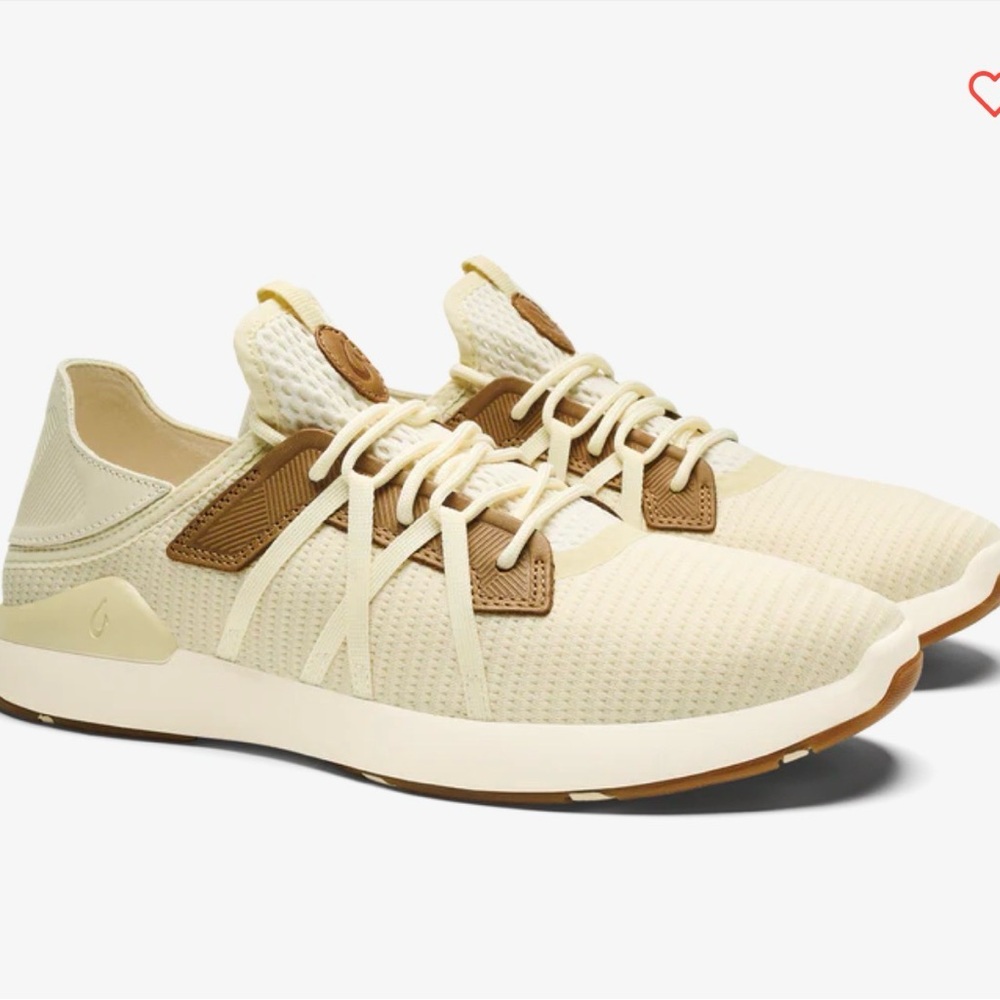 Olukai Sneakers